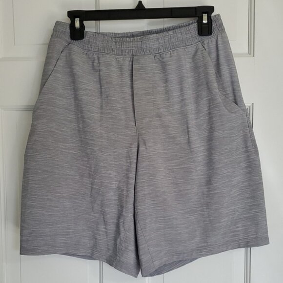 Lululemon Pace Breaker 9in Heathered Gray Shorts SZ M - Picture 1 of 4